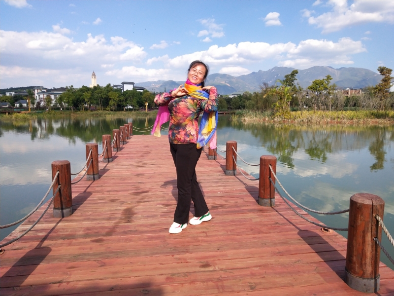 格格的第一张照片--弥勒认干亲服务网